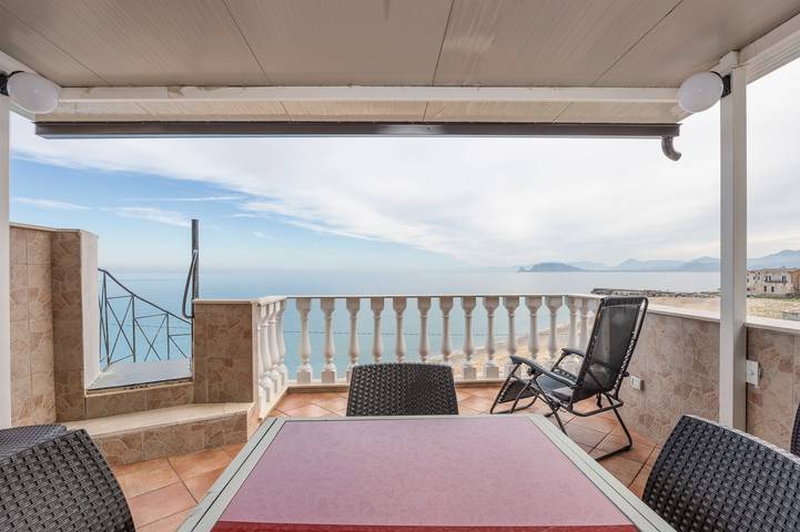 Location de vacances pour 5 personnes, avec Balcon à Palerme