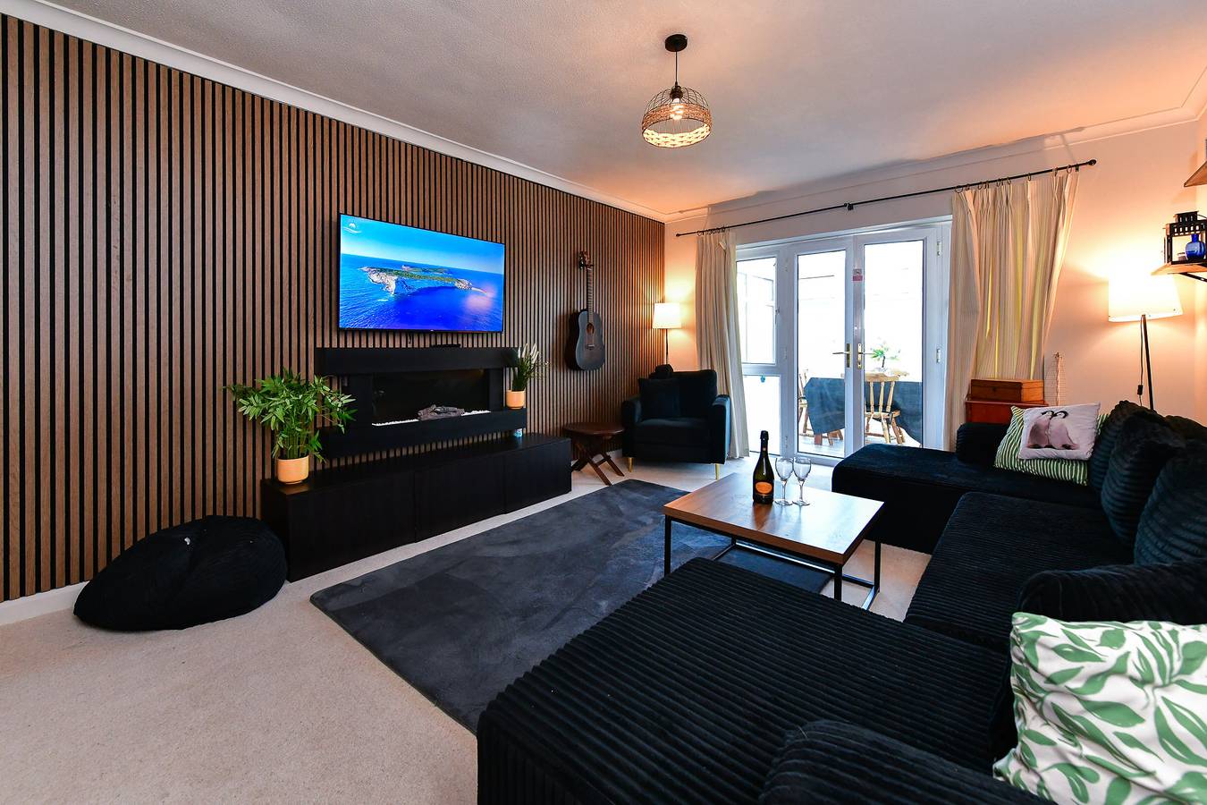 Stylish 3-Bed Detached Home | Garden | Parking - Pass the Keys in Cardiff, Cardiff region