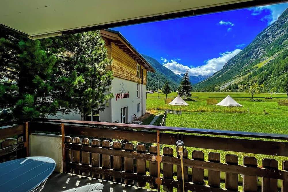 Ganze Wohnung, Geräumige Bergblick-Wohnung | 4 Personen | Zermatt Nähe in Täsch, Walliser Alpen