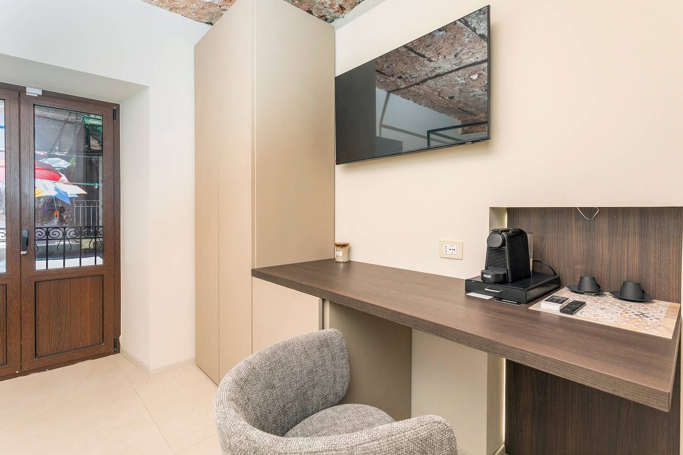 Chambre 'Pardo 01' avec Balcon, Wi-Fi et Climatisation in Catane, Province de Catania