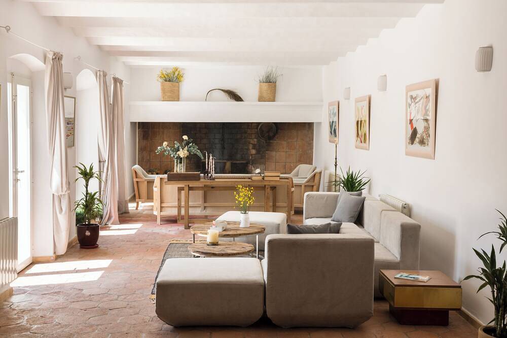 Exclusive Country Villa · Ideal for Large Groups, Families & Events in Monesterio, Sierra Morena