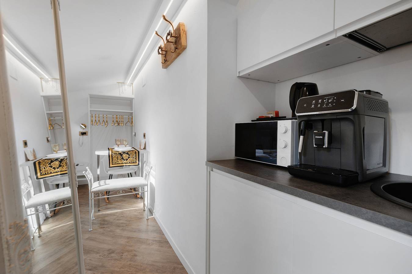 Ganzes Studio, Studio 'Amasia 2' mit Wlan und Klimaanlage in Centro Storico, Verona