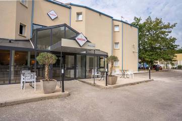Hôtel pour 3 personnes, avec terrasse et jardin, animaux acceptés à Cléon (Seine-Maritime)