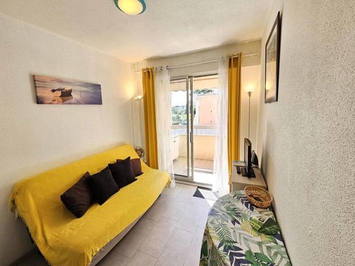 Gîte pour 4 personnes, avec balcon et piscine, animaux acceptés dans Tamaris - 3