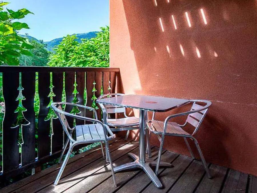Résidence Vacancéole - Les Chalets d'Ax - Appartement 6 personnes - Appartement 2 pièces avec coin nuit 6 personnes in Ax-les-Thermes, Pyrénées