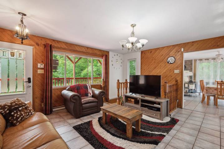 Refugio relajante con chimenea y spa in Quebec