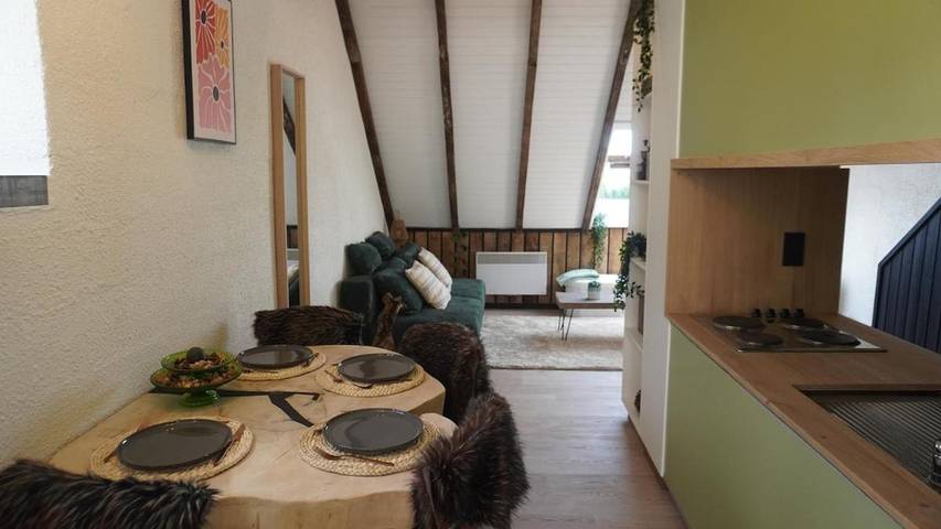 Gîte pour 4 personnes, avec terrasse et jardin, animaux acceptés dans Ny