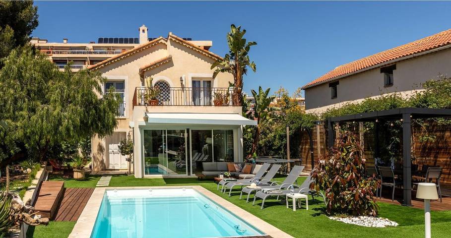 Villa pour 8 personnes, avec jardin à Cagnes-sur-Mer