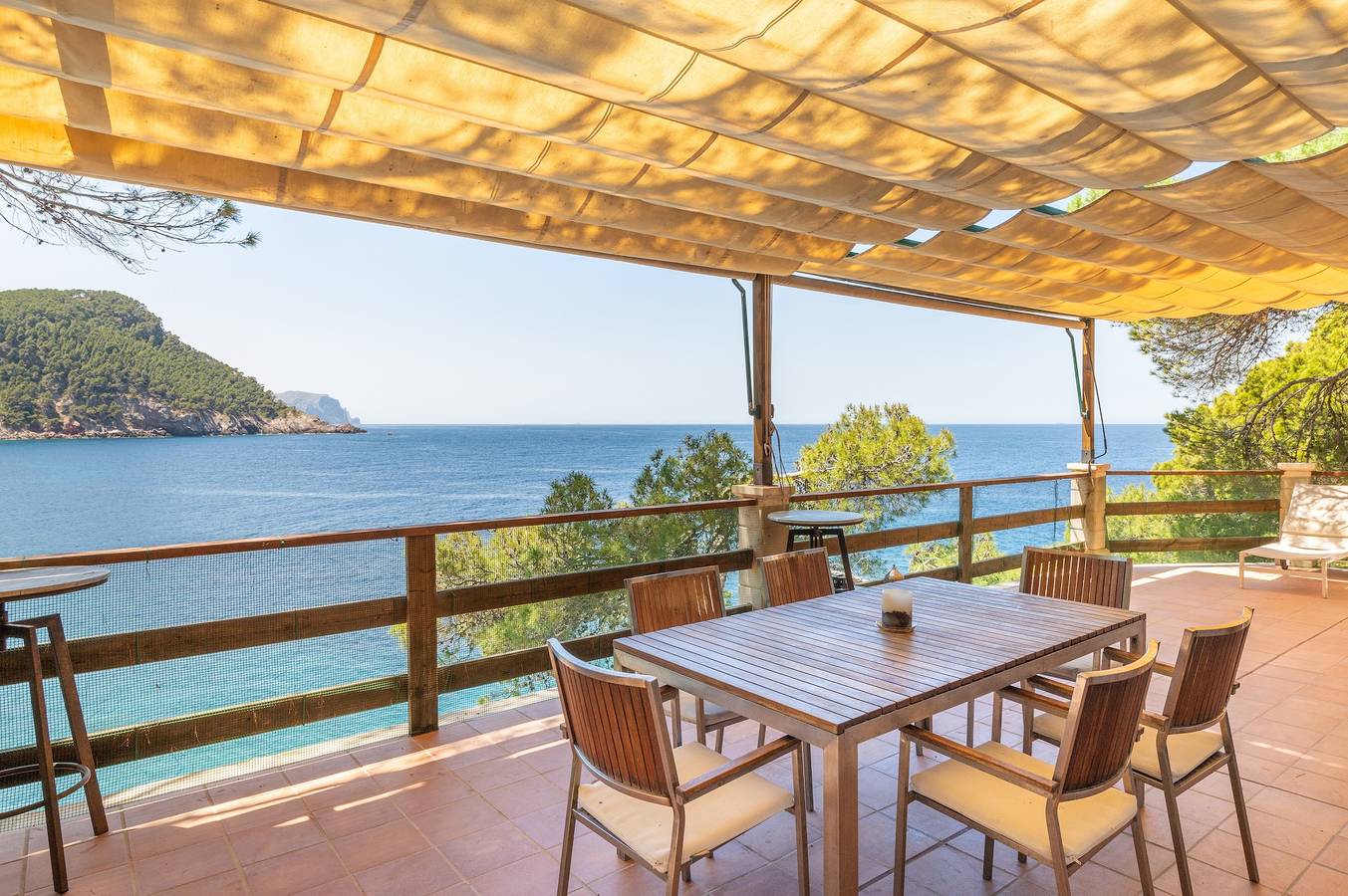 Holiday Home 'Villa Banyalbufar' in front of the beach with stunning sea view in Banyalbufar, Coast of Mallorca