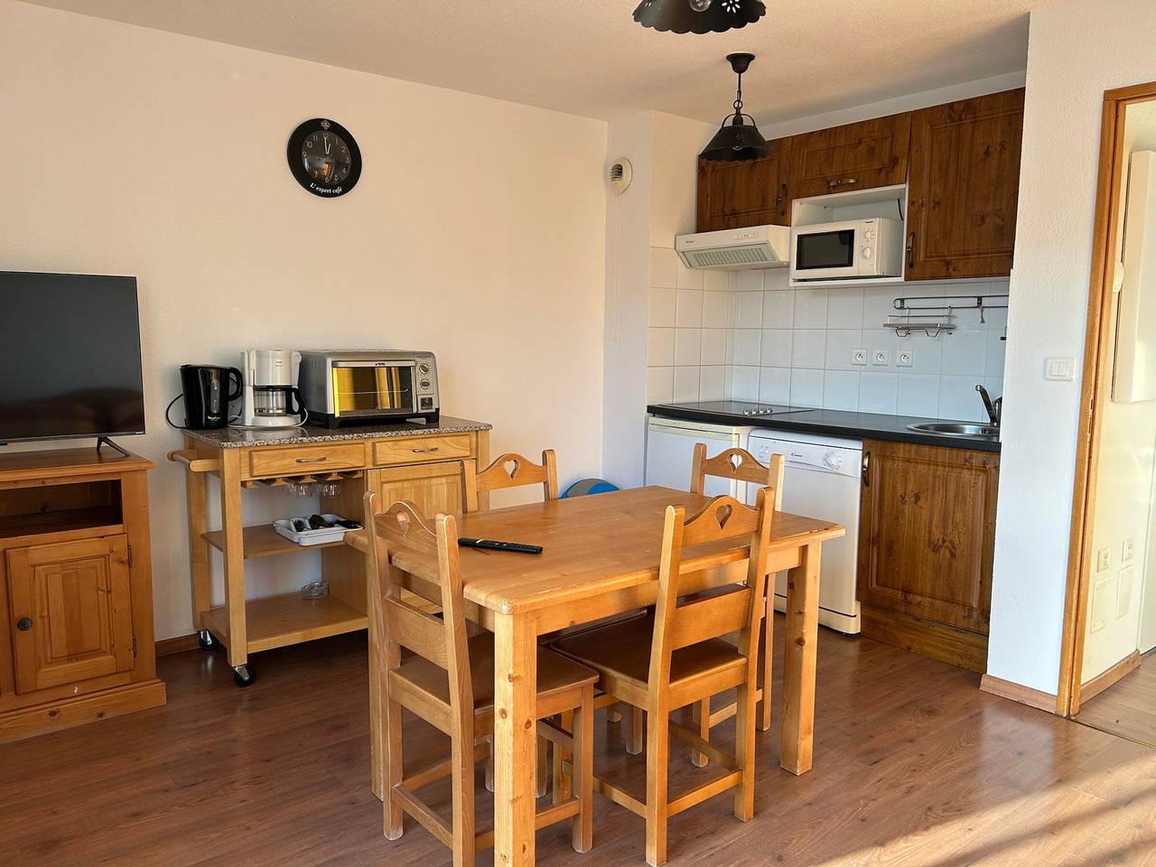 Appartement entier, T2 à Peyragudes, navette, retour ski, 4 pers, balcon, accès spa, Wifi option in Germ, Pyrénées