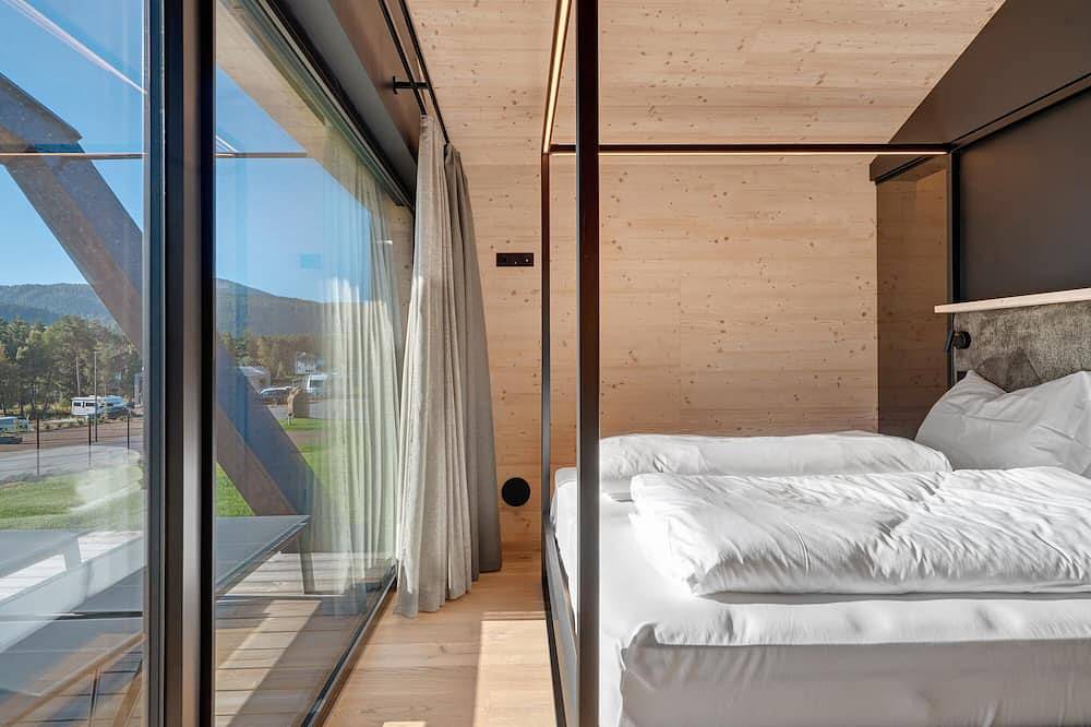Geheel appartement, Chalet 'Einheit D' met Uitzicht op de Bergen, Privéterras en Wi-Fi in Deutschnofen, Eggental