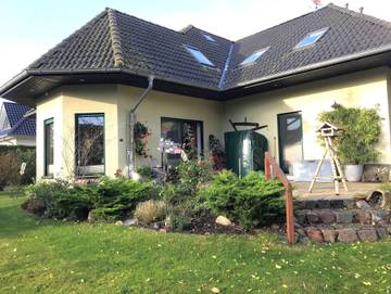 Ferienwohnung für 4 Personen, mit Garten in Groß Mohrdorf