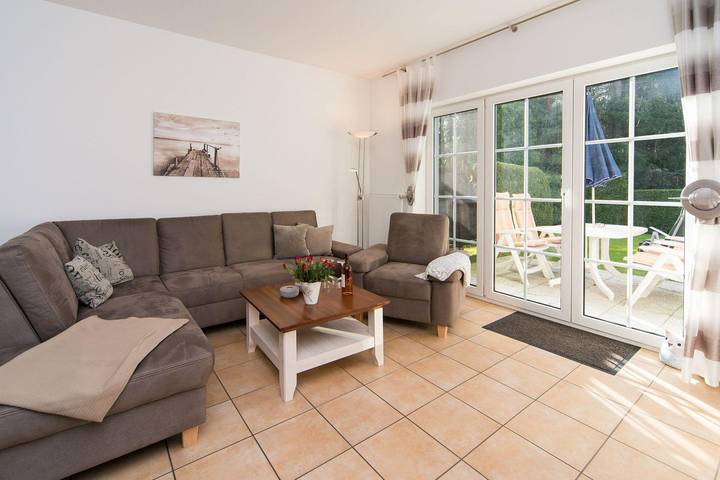 Ferienhaus für 6 Personen, mit Garten und Terrasse in Zingst - 2