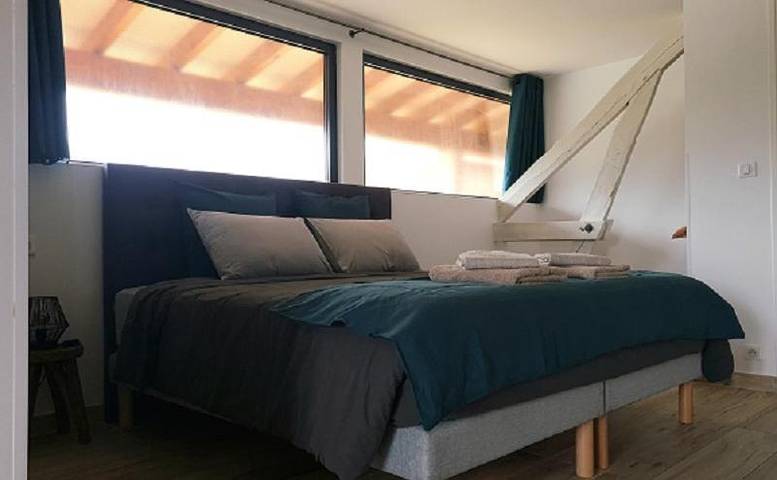 Chambre d’hôte pour 3 personnes, avec Terrasse ainsi que Jardin et Piscine à Montignac - 2