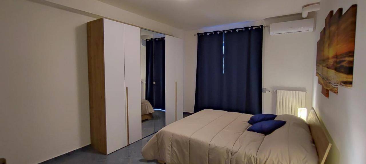 Double Room with Private Bathroom in Barletta, Barletta-Andria-Trani