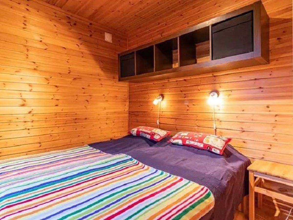 Ferienhausidylle direkt am See in Kalvshult, Kronoberg