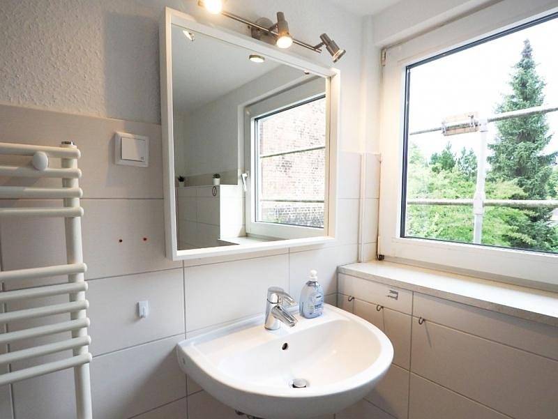 Ganze Ferienwohnung, Monteurwohnung für 6 Pers. mit Wlan, Küche & Tv – Bad Oldesloe, Nähe Hamburg & Nähe Lübeck in Bad Oldesloe, Kreis Stormarn