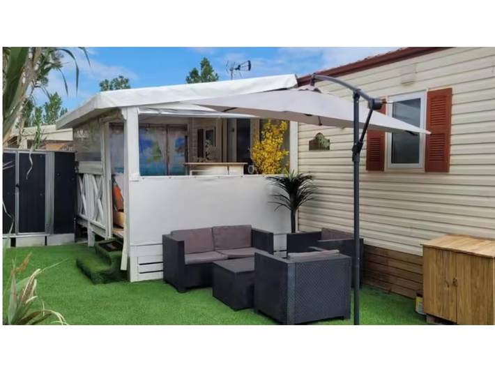 Camping pour 4 personnes, avec Balcon/Terrasse ainsi que Jardin et Vue