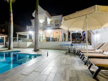 Casa Vacanza per 10 Persone in Adeje, Tenerife Sud, Foto 4