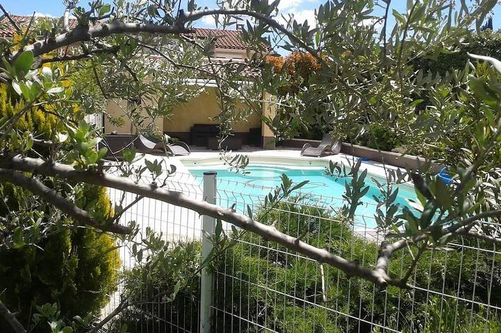 Villa pour 8 personnes, avec jardin - 1