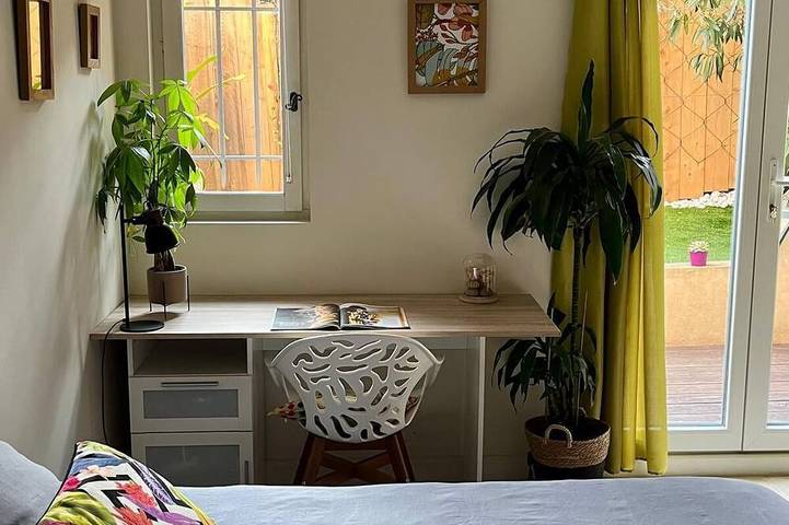 Appartement entier, Ravissant 3 p. en rez de jardin à 5 min à pied du village de Valbonne in Valbonne, Côte méditerranéenne (France)