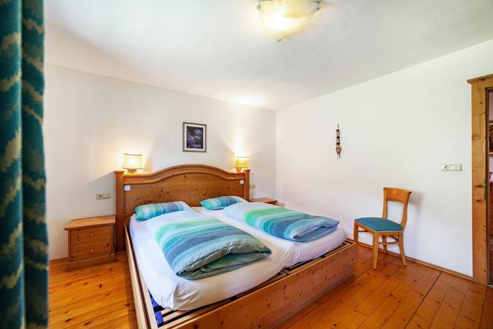 Ganze Wohnung, Ferienwohnung "Innerkaserbach" mit Bergblick und Gemeinschaftsgarten in St. Pankraz, Ortleralpen