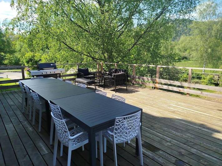 Location de vacances pour 10 personnes, avec vue et terrasse à Étival-Clairefontaine - 2