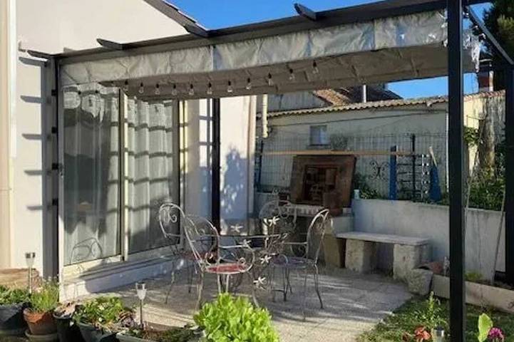 Appartement de vacances pour 2 personnes, avec jardin à Aigues-Mortes