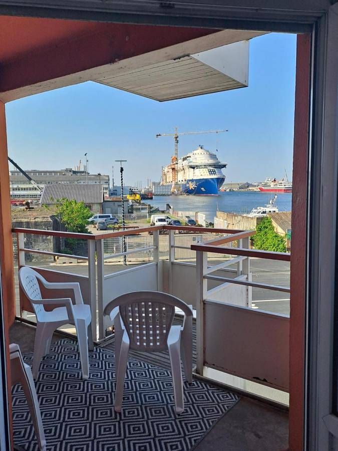 Gîte pour 5 personnes, avec vue et balcon dans Chantiers navals de Saint-Nazaire - 2