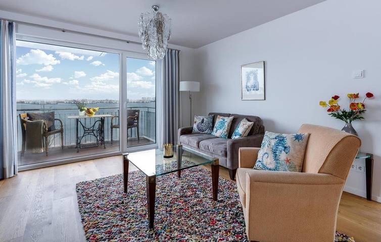 Ganze Ferienwohnung, Apartment mit Meerblick, Terrasse und Parkplatz, 1 km zum Strand in Olpenitz, Kappeln