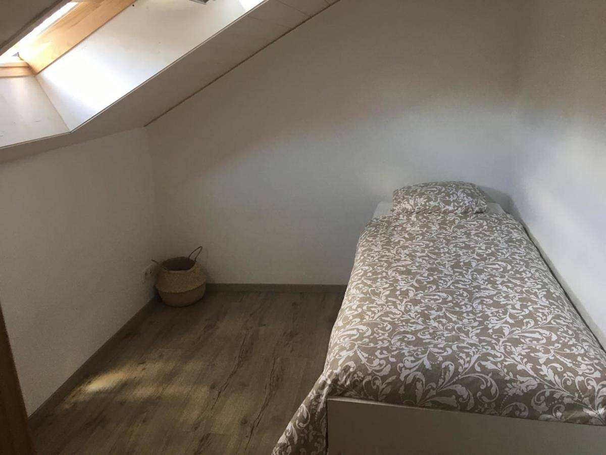 Appartement entier, Gite le nid d'Adèle in Reignier-Ésery, Région de Saint-Julien-en-Genevois
