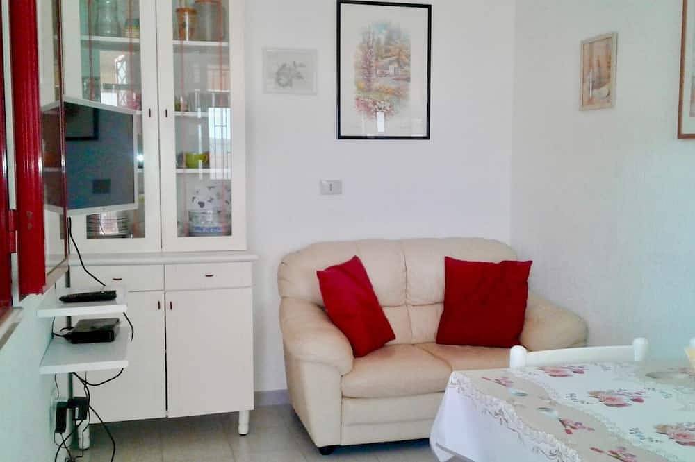 Ganze Wohnung, Residence Delle Rose Ferienwohnung C in Lido Marini, Golf von Tarent