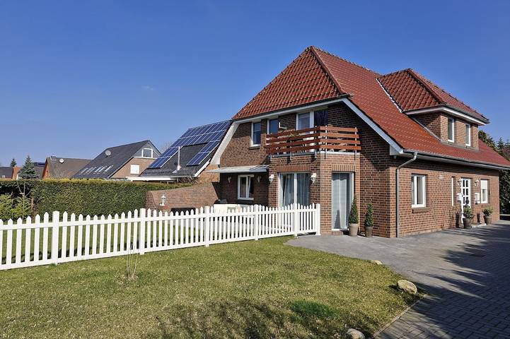 Ferienhaus für 5 Personen, mit Terrasse und Garten sowie Sauna in Schiffdorf