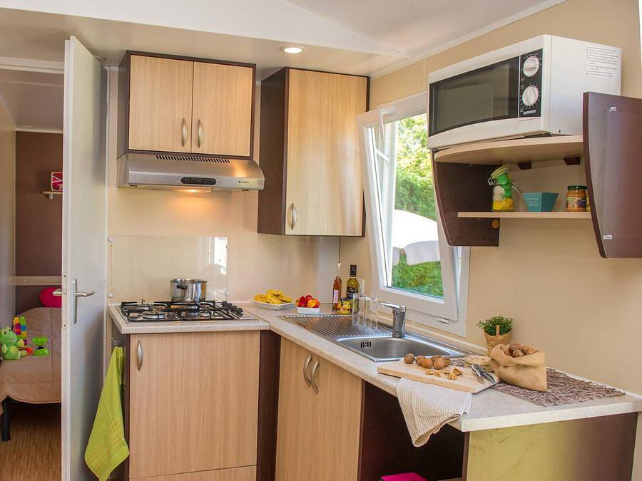 Camping Les Rives du Luberon - Mobilhome 6 personnes - Classic | 3 Ch. | 6 Pers. | Terrasse simple | Clim. in Cheval-Blanc, Parc naturel régional du Luberon