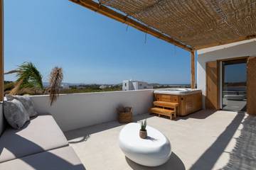 Villa for 4 People in Plaka (Naxos), Cyclades, Photo 1