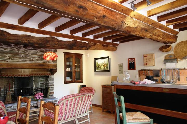 Gîte pour 6 personnes, avec jardin dans Saint-Ébremond-de-Bonfossé - 3
