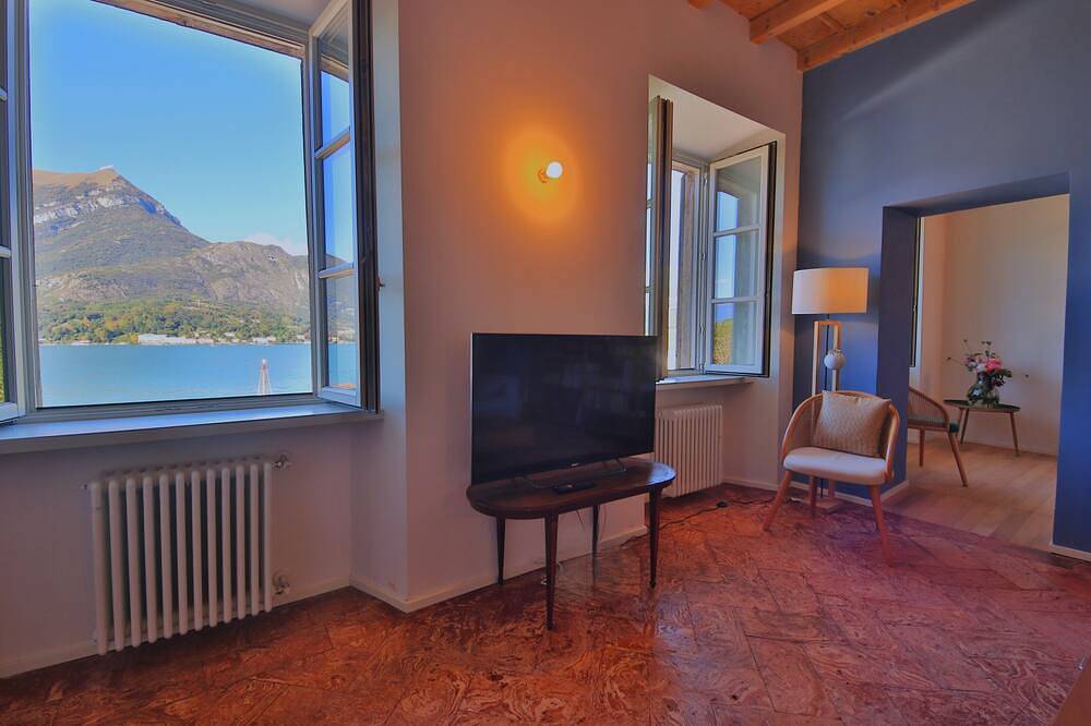 Ganze Wohnung, Antea, ein KlabHouse-Immobilienmanagement, am Seeufer - freier Zugang zur Villa Melzi in Bellagio, Gemeinde Bellagio