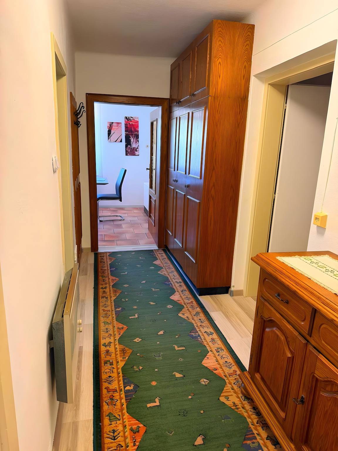 Ganze Wohnung, Apartment „Haus Gabriele“ mit Bergblick, Gemeinschaftsterrasse und Wlan in Karawanken und Bachergebirge, Sankt Jakob im Rosental