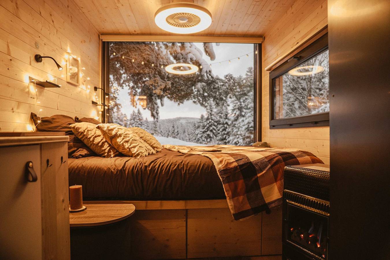 ※ Homnest ※ L'Instant Sauvage ※ Vue Cimes & Forêt in Riotord, Haute-Loire