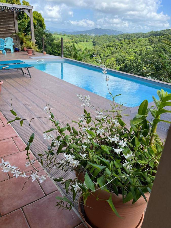 Maison de vacances pour 2 personnes, avec terrasse et piscine
