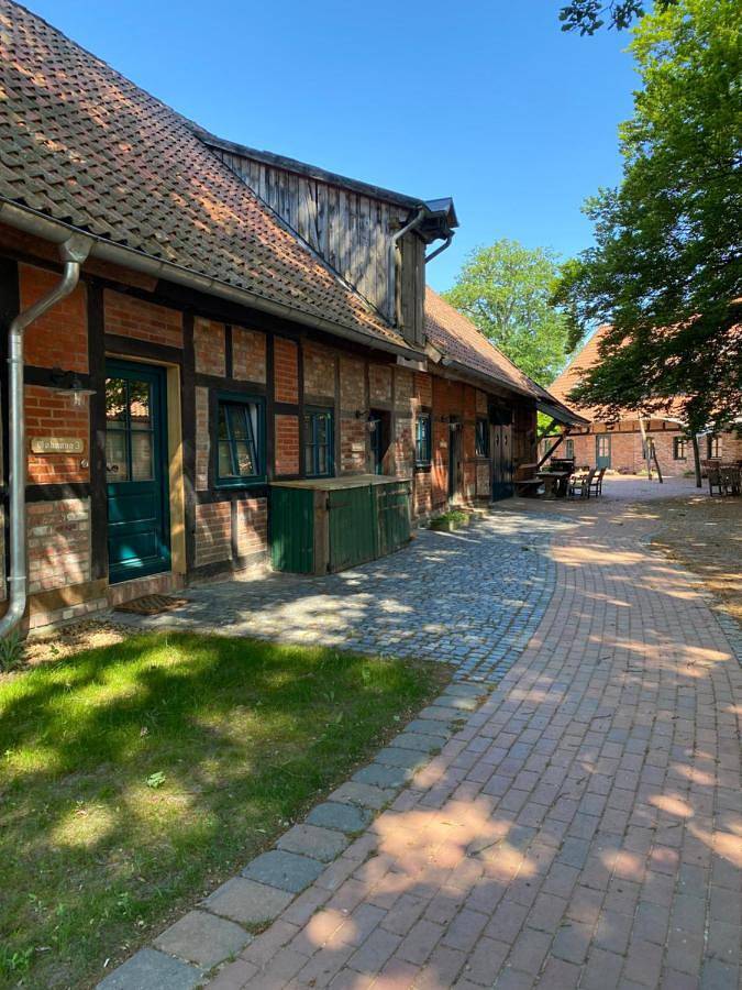 Ferienhaus für 2 Personen, mit Balkon und Terrasse sowie Garten und Ausblick