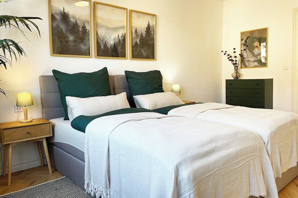 Ganze Wohnung, Moderne Ferienwohnung für 4 Personen in Schweinfurt, Fränkisches Weinland