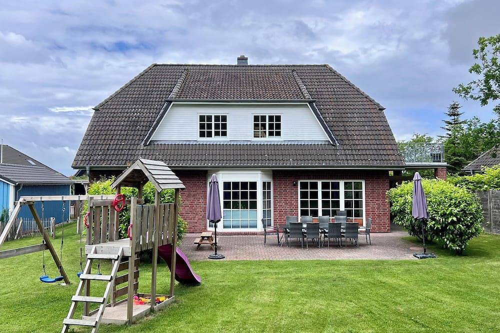 Haus Jonne - 15 min fußläufig z. Strand, bis 12 Pers., Außensauna (optional) in Sehlendorf, Blekendorf