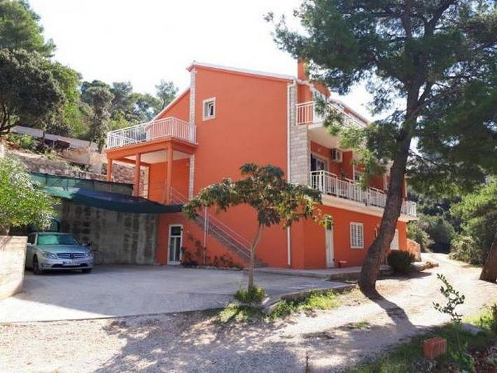 Apartamento entero, Apartamento-estudio en la playa Brna, Korcula -a in Blato, Korcula