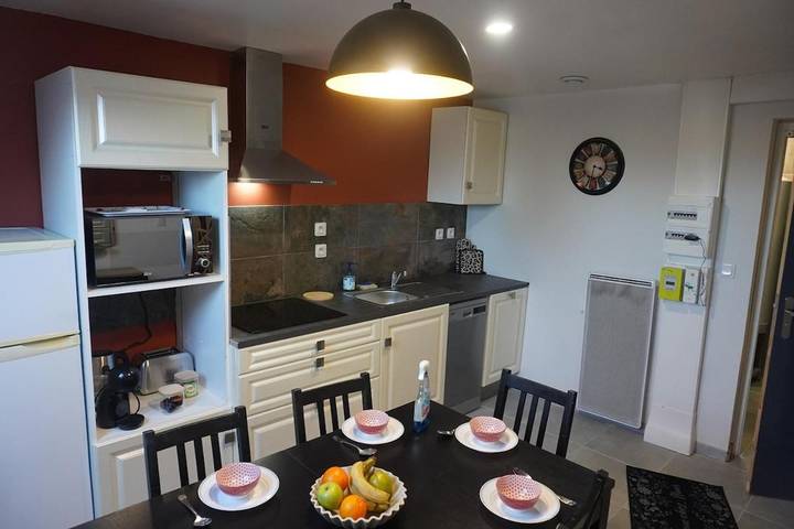 Gîte pour 6 personnes, avec terrasse dans Beuvrages - 3