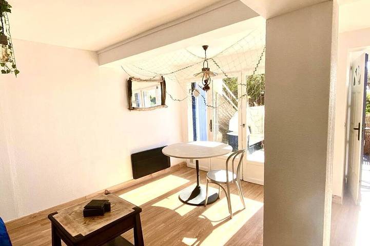 Gîte pour 4 personnes dans Niolon - 3