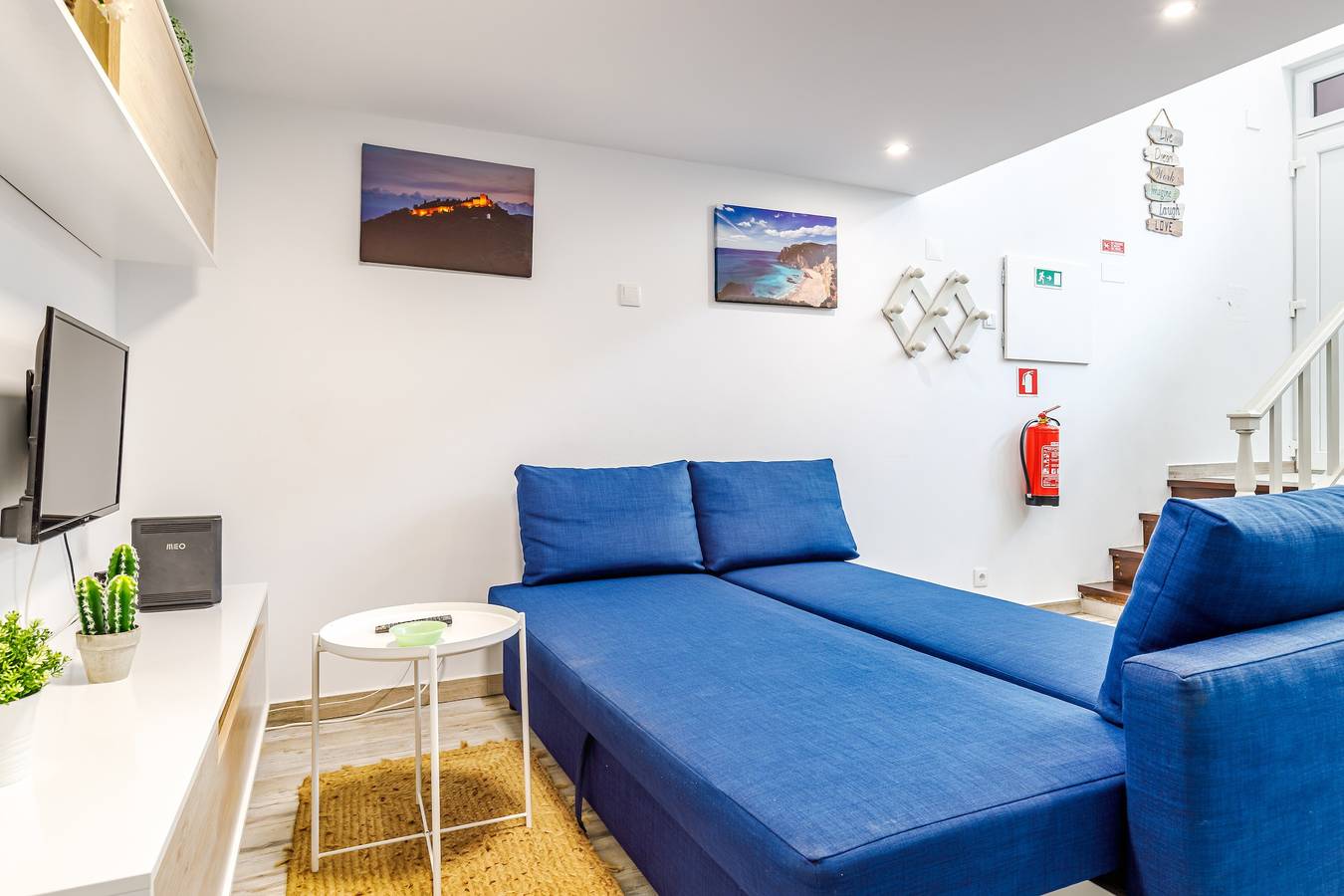 Entire apartment, Apartment 'Fração D'ouro By Sesimbra' with Wi-Fi in Praia da Califórnia, Sesimbra