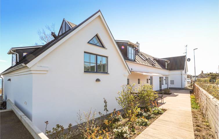 Location de vacances pour 14 personnes, avec piscine et jardin ainsi que terrasse et sauna dans Skåneland - 3