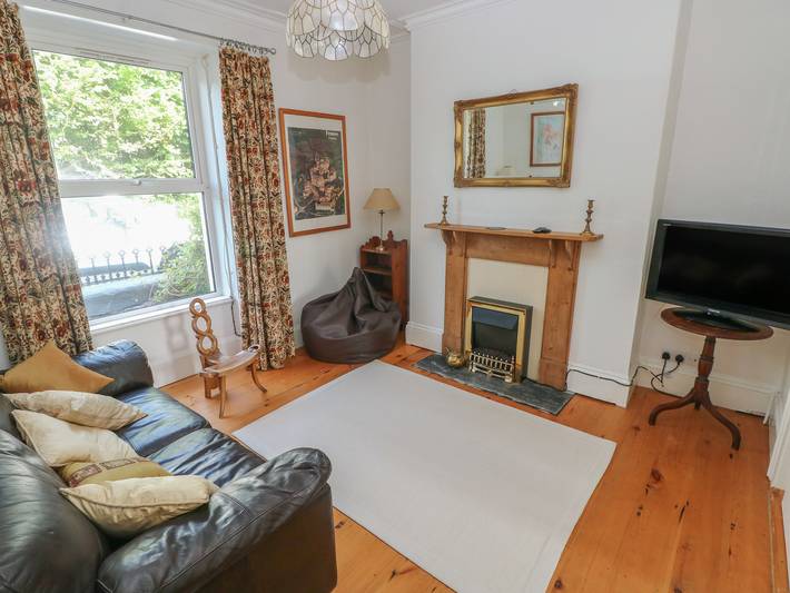 Holiday home for 6 people, with Garden in Pembroke