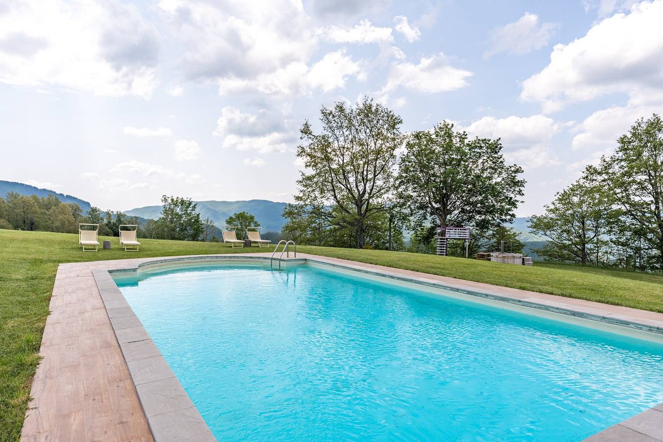Casa vacanza per 15 persone con giardino in San Marcello Pistoiese, Provincia di Pistoia
